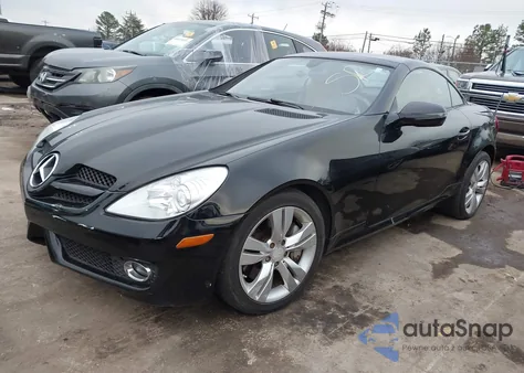 2010 Mercedes-Benz Slk 350 from USA, damaged, VIN WDBWK5JA8AF232593